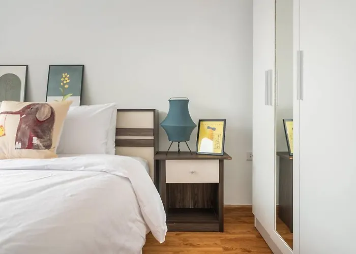 別墅 Miq Ekkamai3_pool Villa_3br House 曼谷